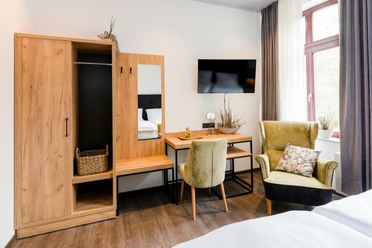 360 Grad Hotel & Bar Лер Екстер'єр фото