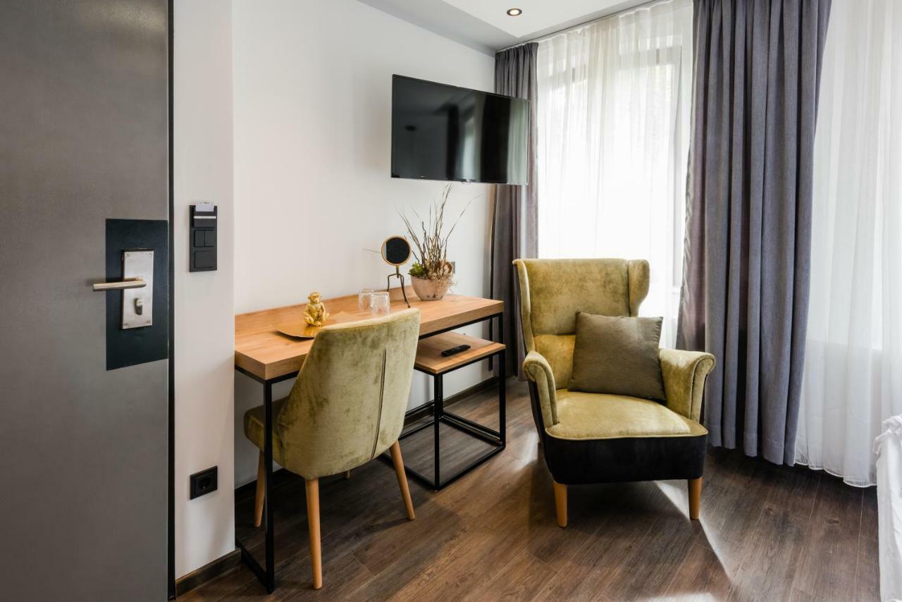 360 Grad Hotel & Bar Лер Екстер'єр фото