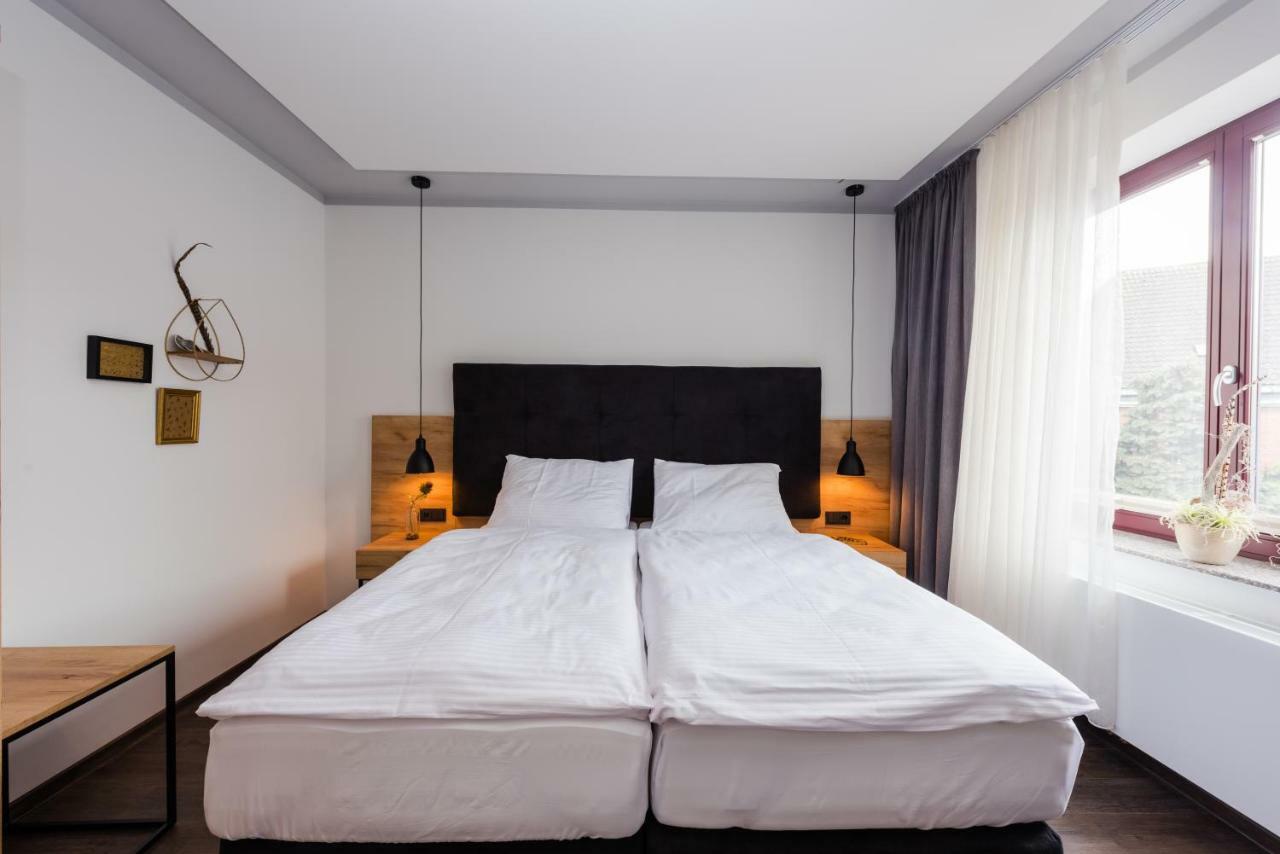 360 Grad Hotel & Bar Лер Екстер'єр фото